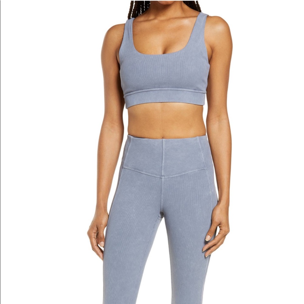 Zella lived in snow wash bra and legging set